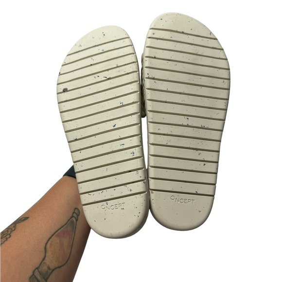 ONCEPT | Athens Ruched Leather Slide Sandal in Green Sustainable 8 - Picture 8 of 12